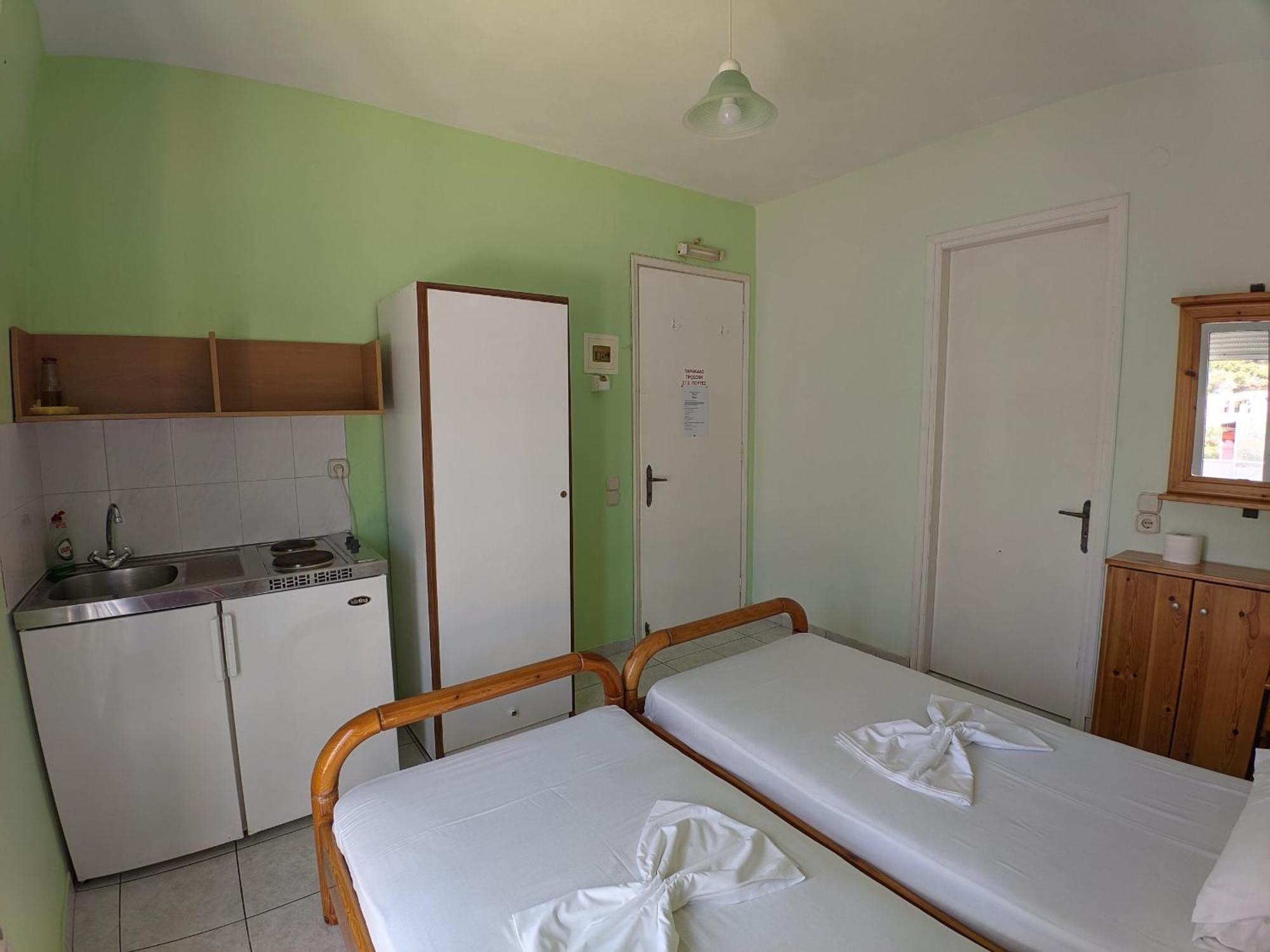 Elena Studios Tarti Экстерьер фото